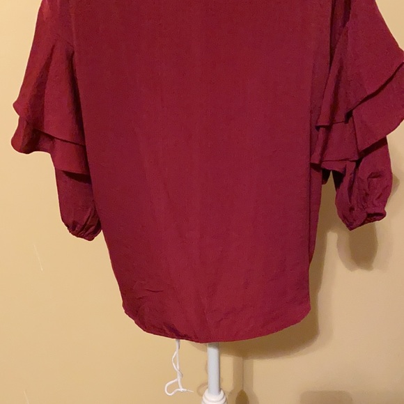 Umgee blouse - Picture 9 of 11